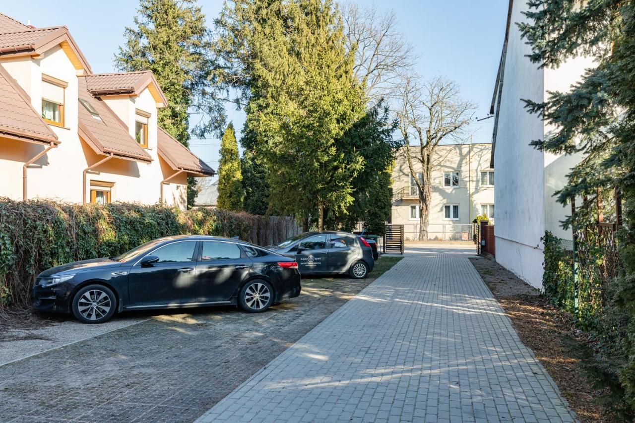 Superapart Obywatelska 42 Warsaw Exterior photo